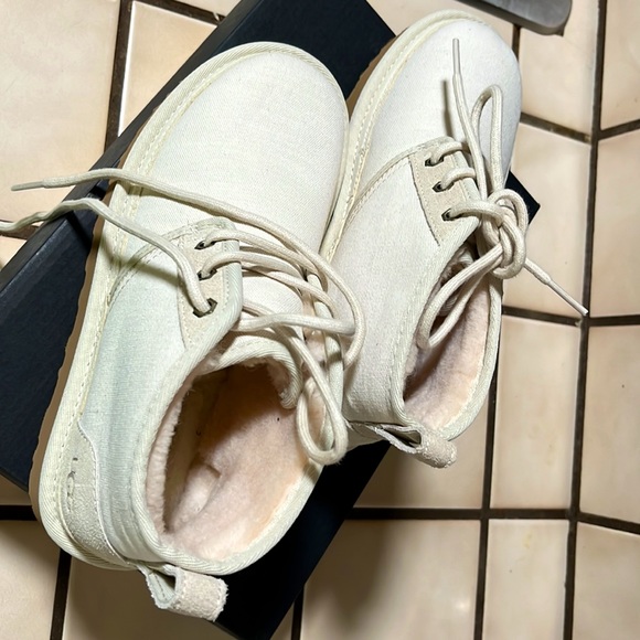 Neumel Canvas II Unisex boys 5 fits 6.5 for women. With tags and original box - Picture 2 of 4